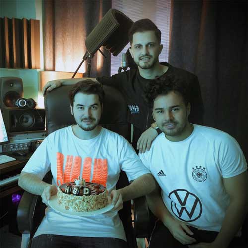 دانلود آهنگ جدید امو بند با نام بخند دانلود آهنگ جدید امو بند با نام بخند